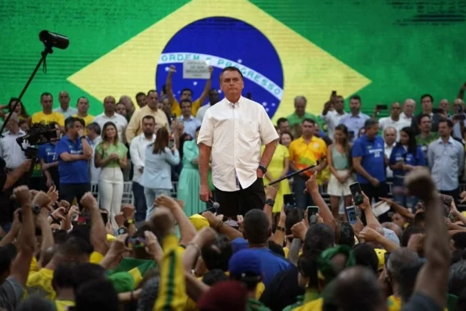 Má avaliação de Bolsonaro permanece alta, aponta pesquisa do Ipespe