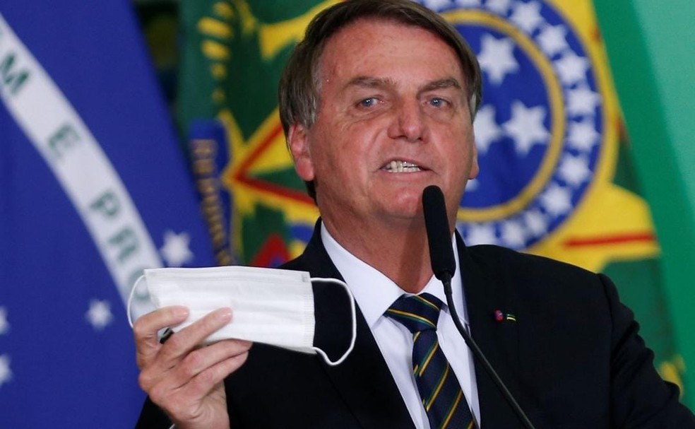 Justiça de SP bloqueia R$ 87 mil em contas de Bolsonaro por falta de pagamento de multa durante a pandemia