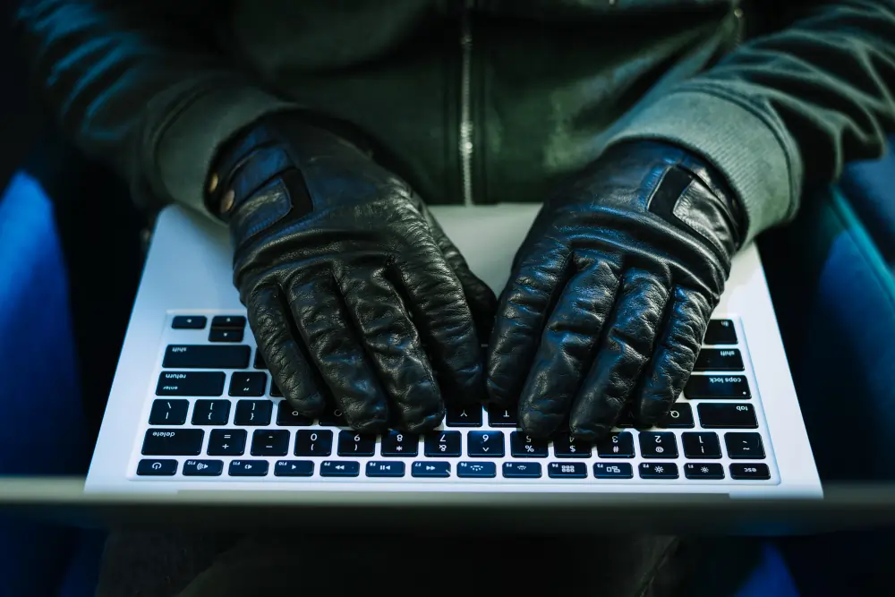 Crimes cibernéticos e os desafios da legislação brasileira
