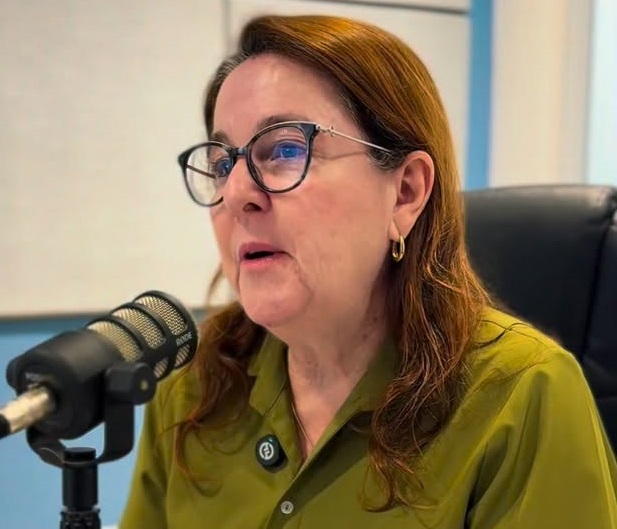 Emília Corrêa demite Simone Valadares do cargo na Secretaria de Assistência Social